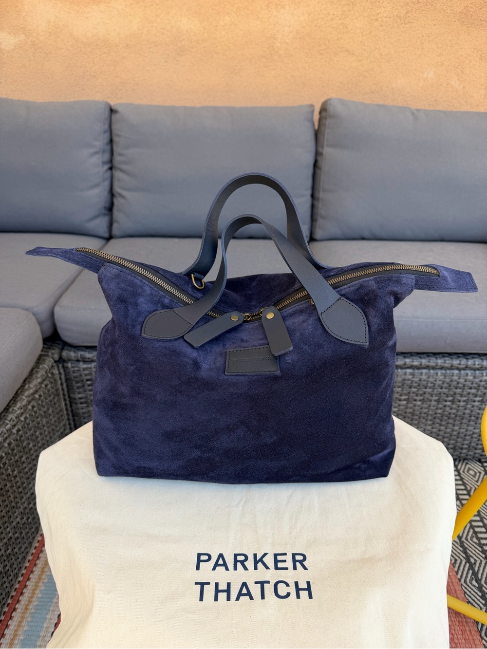 Parker Thatch: Charlie Handbag - Suede Navy EUC!
